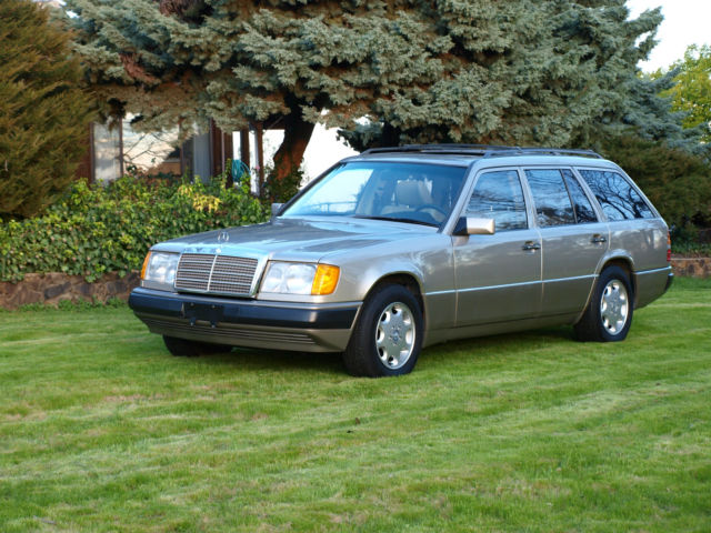 1991 Mercedes-Benz 300-Series 4matic Wagon - photo 7