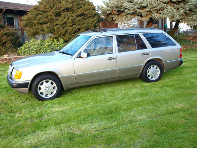 1991 Mercedes-Benz 300-Series 4matic Wagon - photo 8