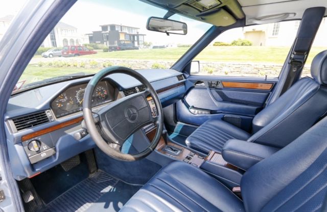 1991 Mercedes-Benz 300-Series Station wagon - photo 7