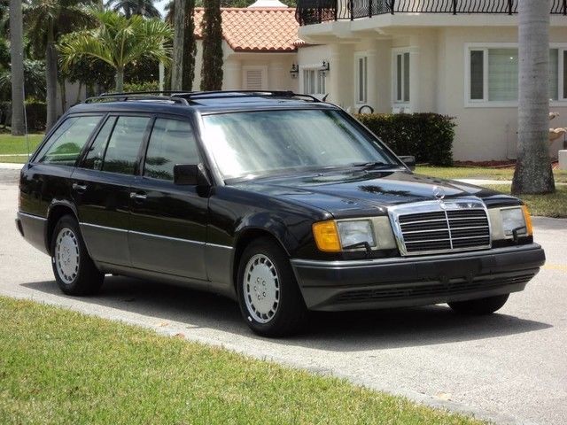 1991 Mercedes-Benz 300-Series Base Wagon 4-Door - photo 9