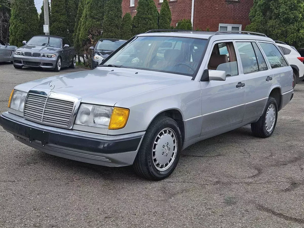 1991 Mercedes-Benz 300TE Wagon Grey TE 1991 Mercedes-Benz 300-Series TE