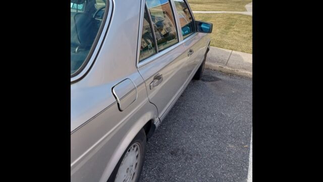 1991 Mercedes-Benz 350-Class 350 SD 4dr Turbodiesel Sedan - photo 7
