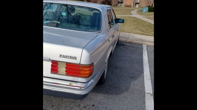 1991 Mercedes-Benz 350-Class 350 SD 4dr Turbodiesel Sedan - photo 8