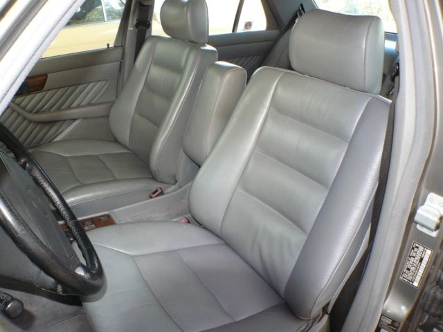 1991 Mercedes-Benz 300-Series NO RESERVE TURBODIESEL CALIFORNIA CLASSIC RUSTFREE - photo 7