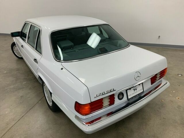 1991 Mercedes-Benz 400-Series 4dr Sedan 420SEL - photo 6