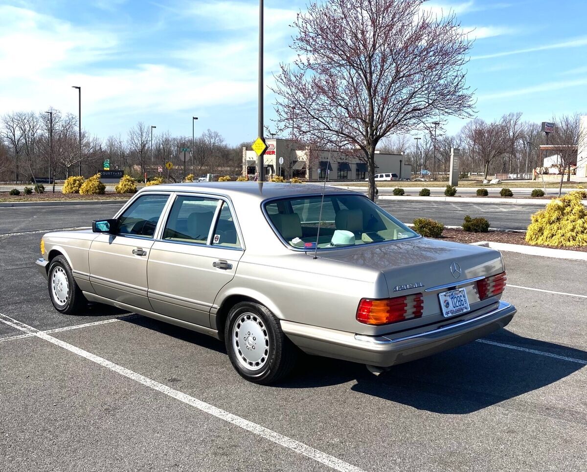 1991 Mercedes-Benz 400-Series SEL - photo 9
