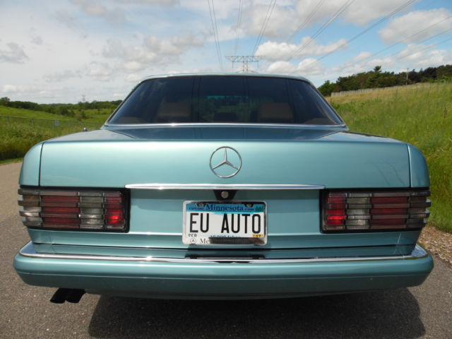 1991 Mercedes-Benz 400-Series Base Sedan 4-Door - photo 6