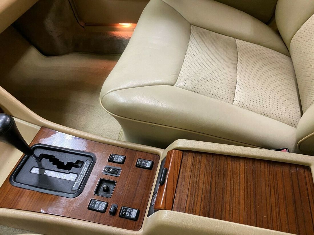 1991 Mercedes-Benz S-Class 420 SEL Sedan - photo 13