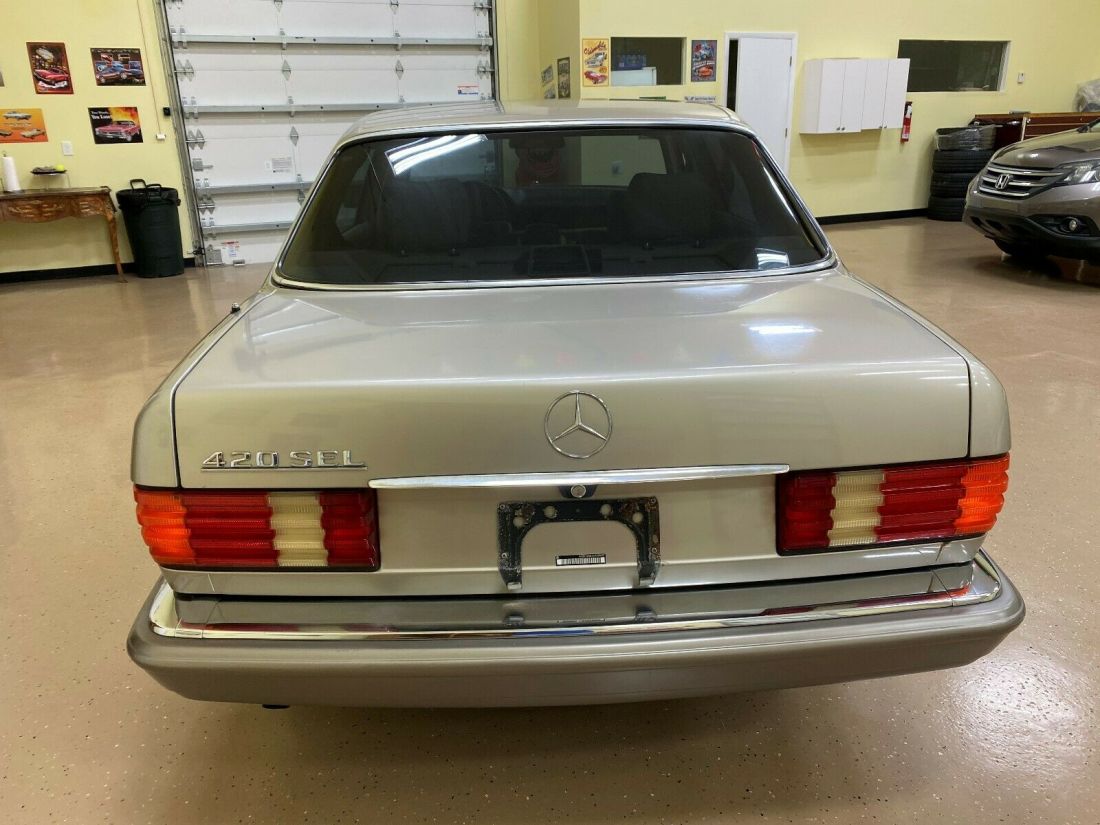 1991 Mercedes-Benz S-Class 420 SEL Sedan - photo 7