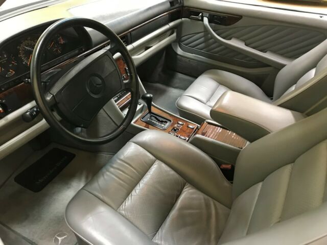1991 Mercedes-Benz S-Class 560 SEC COUPE ASTRAL SILVER WITH GRAY LEATHER - photo 10