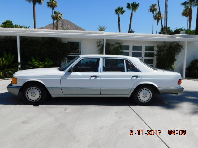 1991 Mercedes-Benz 500-Series Leather