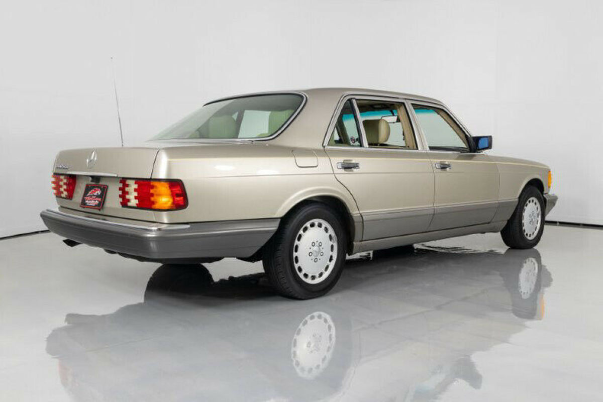 1991 Mercedes-Benz 500-Series 560 SEL - photo 10