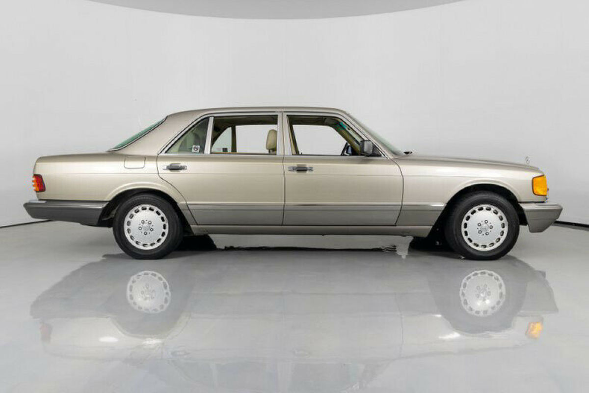 1991 Mercedes-Benz 500-Series 560 SEL - photo 12
