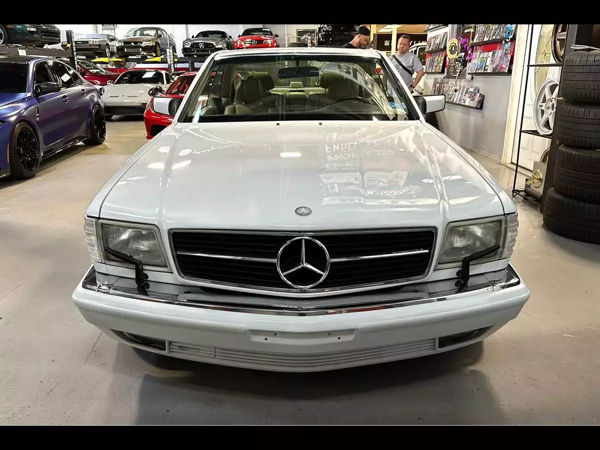 1991 Mercedes-Benz 560 Series 1991 Mercedes-Benz 500-Series 560SEC