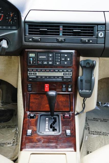 1991 Mercedes-Benz 500-Series 500SL RUNS AND DRIVES GREAT SUPER CLEAN - photo 7