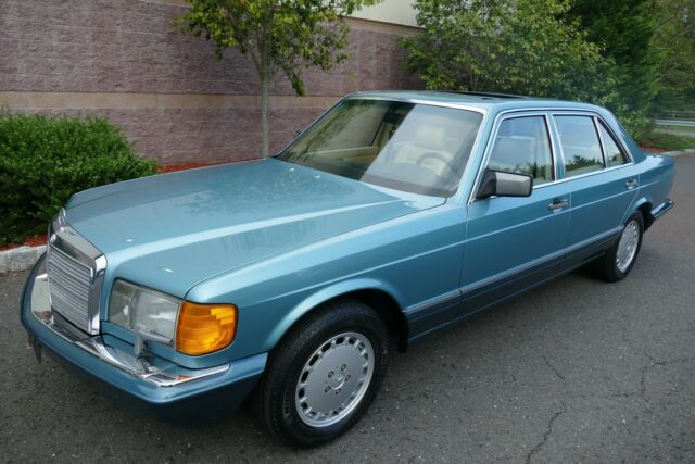 1991 Mercedes Benz 560SEL Last year of W126 Rare Color Exceptionally Clean 1991 Mercedes-Benz 500-Series 560SEL