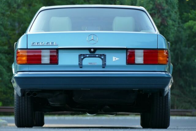 1991 Mercedes-Benz 500-Series 560SEL - photo 9