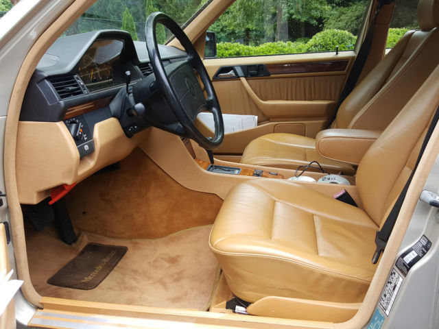 1991 Mercedes-Benz 300-Series - photo 8