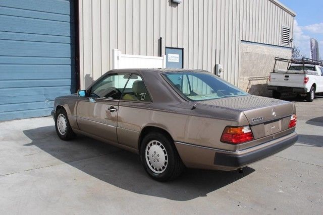 1991 Mercedes-Benz 300-Series - photo 5