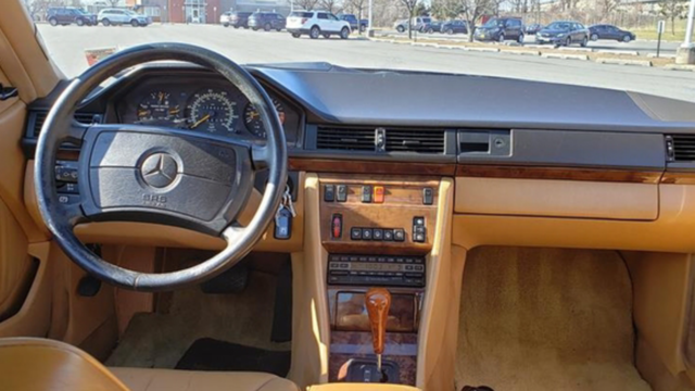 1991 Mercedes-Benz 300-Series 300ce - photo 9