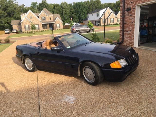 1991 Mercedes-Benz SL-Class Convertible with hardtop 49,000 original miles - photo 5