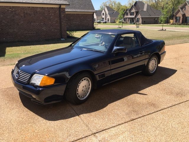 1991 Mercedes-Benz SL-Class Convertible with hardtop 49,000 original miles - photo 6