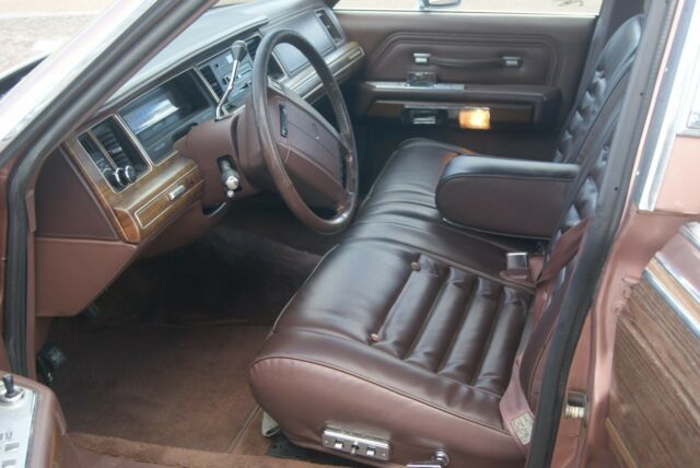1991 Mercury Colony Park - photo 11