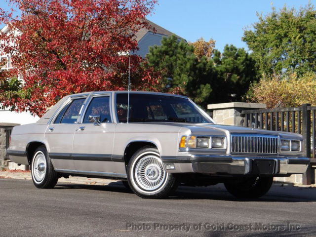 1991 Mercury Grand Marquis 4dr Sedan LS - photo 4