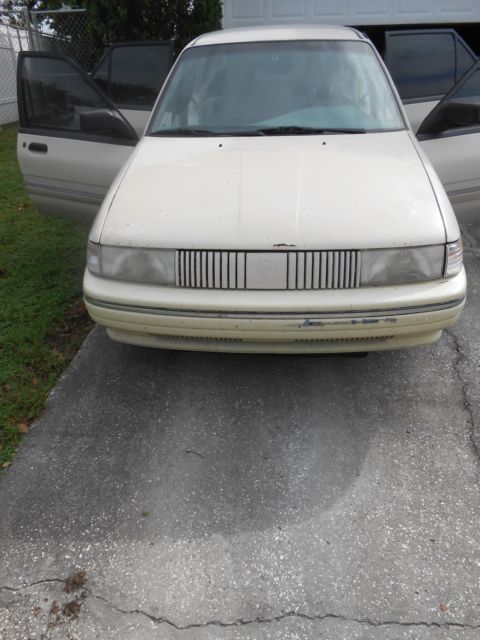 1991 Mercury Tracer 4-door - photo 2
