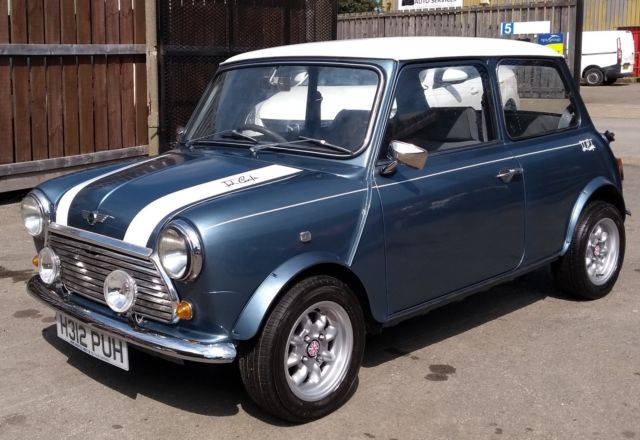 1991 MINI NEON. BRILLIANT MINI WITH FREE SHIPPING 1991 Mini Classic Mini