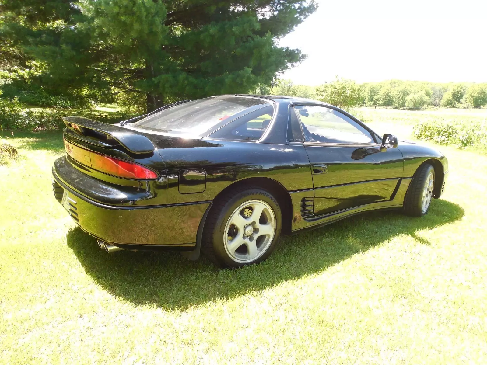 1991 Mitsubishi 3000GT VR4 - photo 2
