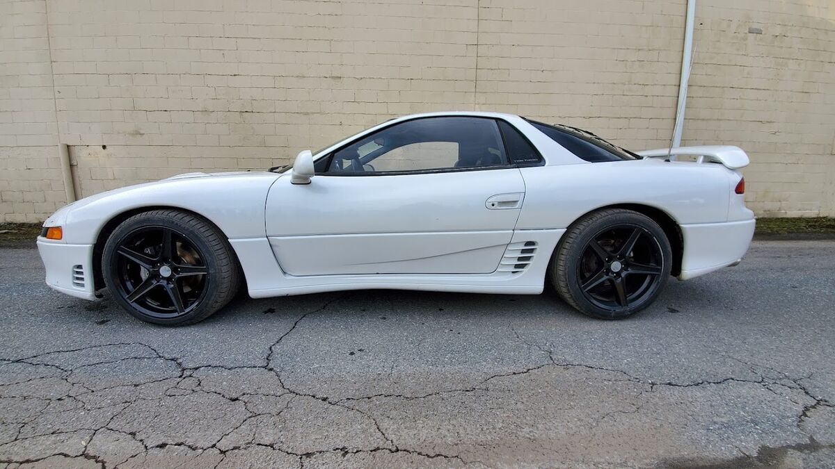 1991 Mitsubishi 3000GT VR-4 Turbo - photo 2