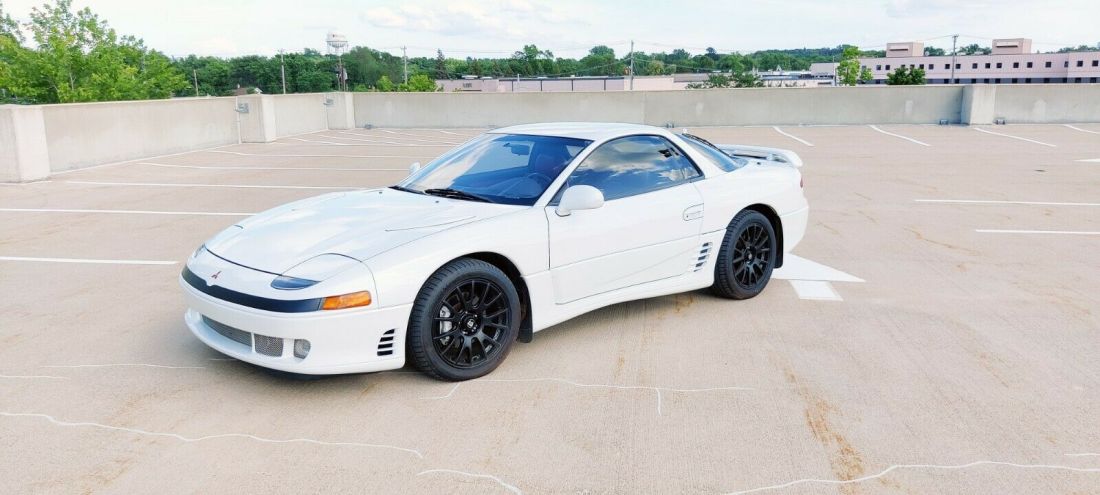 1991 Mitsubishi 3000GT - photo 2