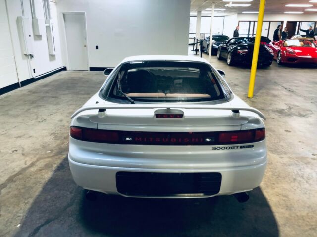 1991 Mitsubishi 3000GT VR-4 - photo 5
