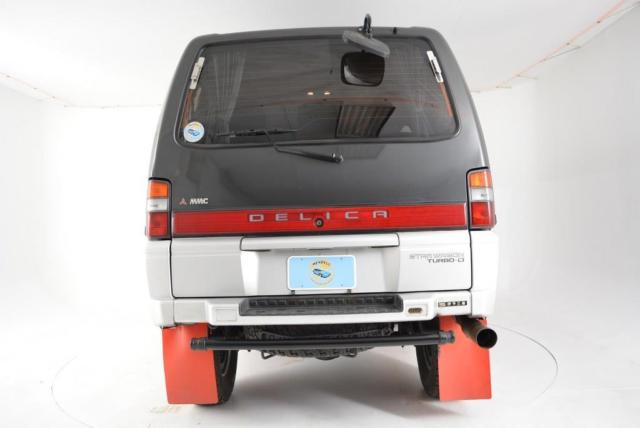 1991 Mitsubishi Delica 4WD Diesel Manual - photo 2