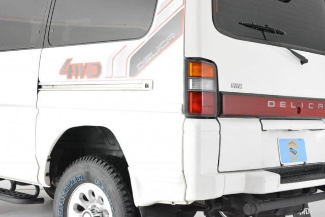 1991 Mitsubishi Delica 5-Speed Serviced T-Belt Replaced - photo 10
