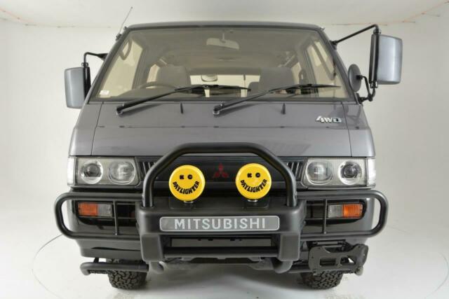1991 Mitsubishi Delica 5-Speed Turbo Diesel 4WD !!! - photo 6