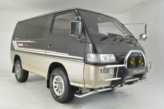 1991 Mitsubishi Delica Chamonix 4WD Turbo Diesel !!! - photo 2
