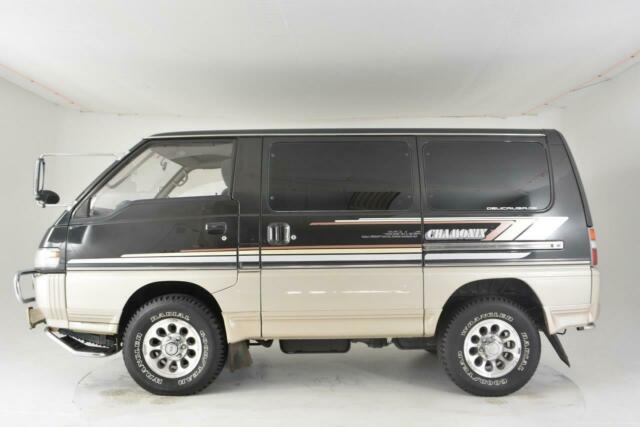 1991 Mitsubishi Delica Chamonix 4WD Turbo Diesel !!! - photo 9