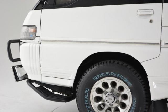 1991 Mitsubishi Delica Exceed Turbo Diesel 4WD - photo 12