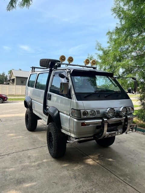 1991 Mitsubishi Other - photo 3