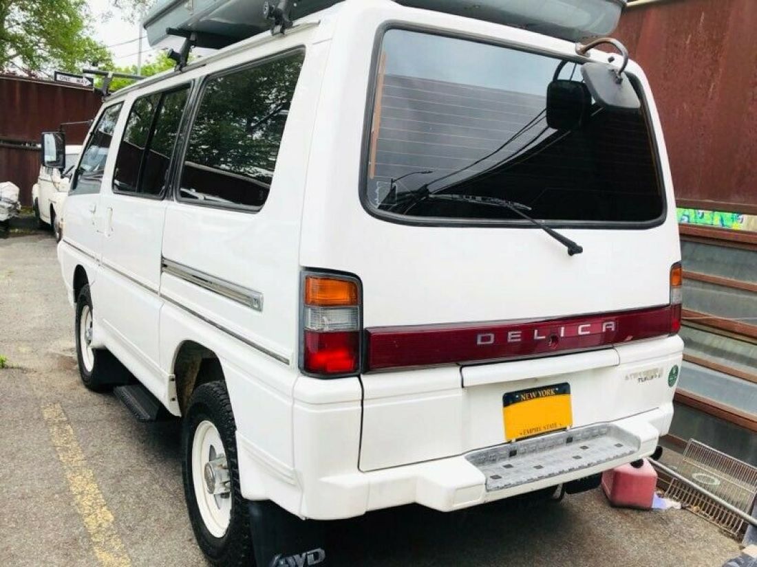 1980 Mitsubishi Delica - photo 2