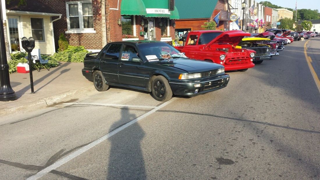 1991 Mitsubishi Galant VR-4 - photo 2