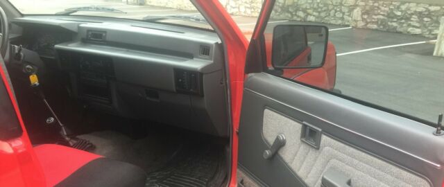 1991 Mitsubishi Mighty Max - photo 12