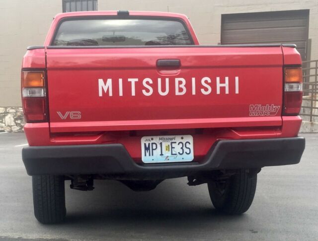 1991 Mitsubishi Mighty Max - photo 7