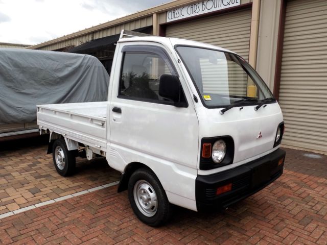 1991 Mitsubishi MiniCab Japanese Mini Truck Pickup with A/C!!! Pickup - photo 4