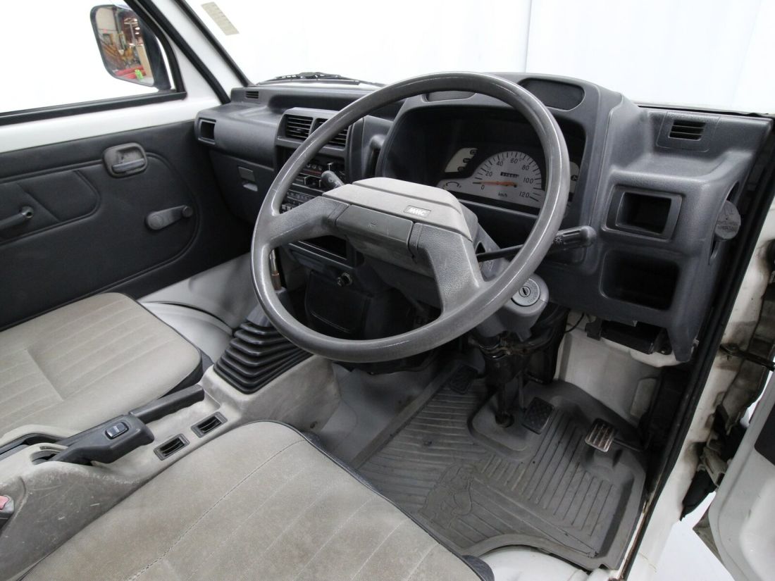 1991 Mitsubishi MiniCab 4WD - photo 12