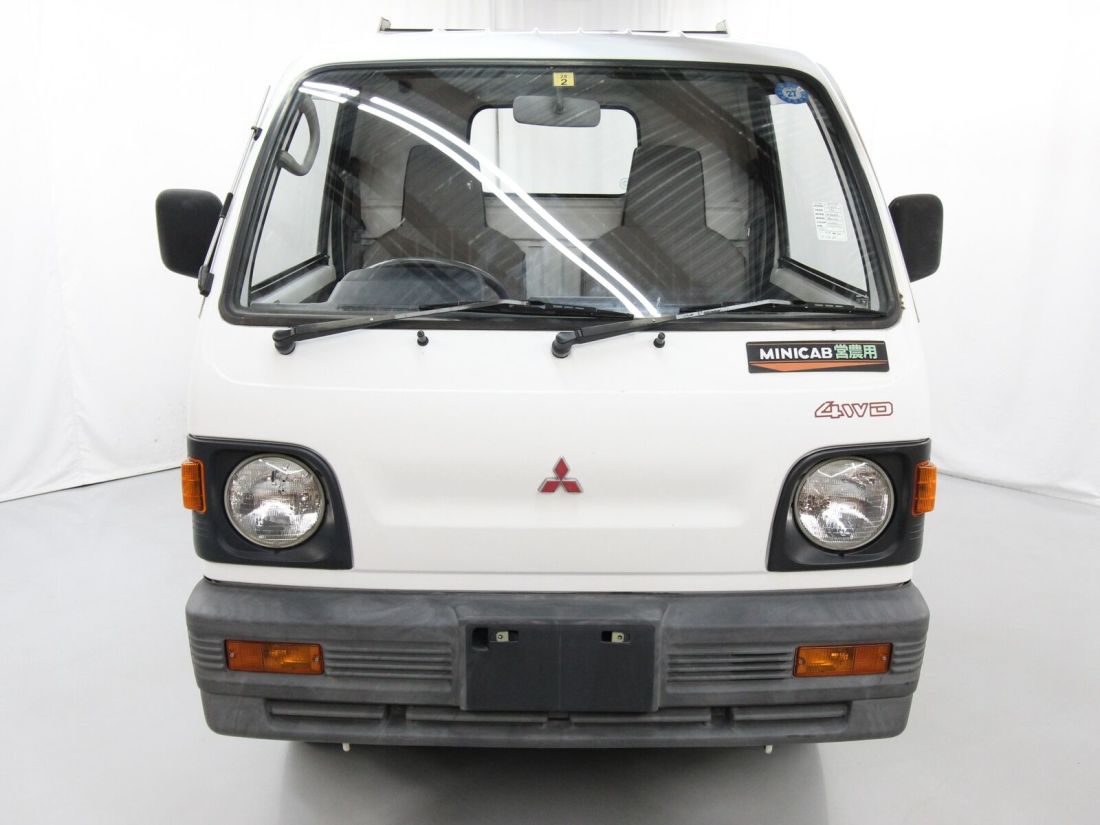 1991 Mitsubishi MiniCab 4WD - photo 2