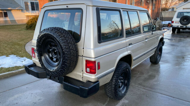 1991 Mitsubishi Montero RS - photo 4