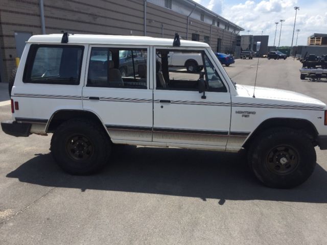 1991 Mitsubishi Montero - photo 4